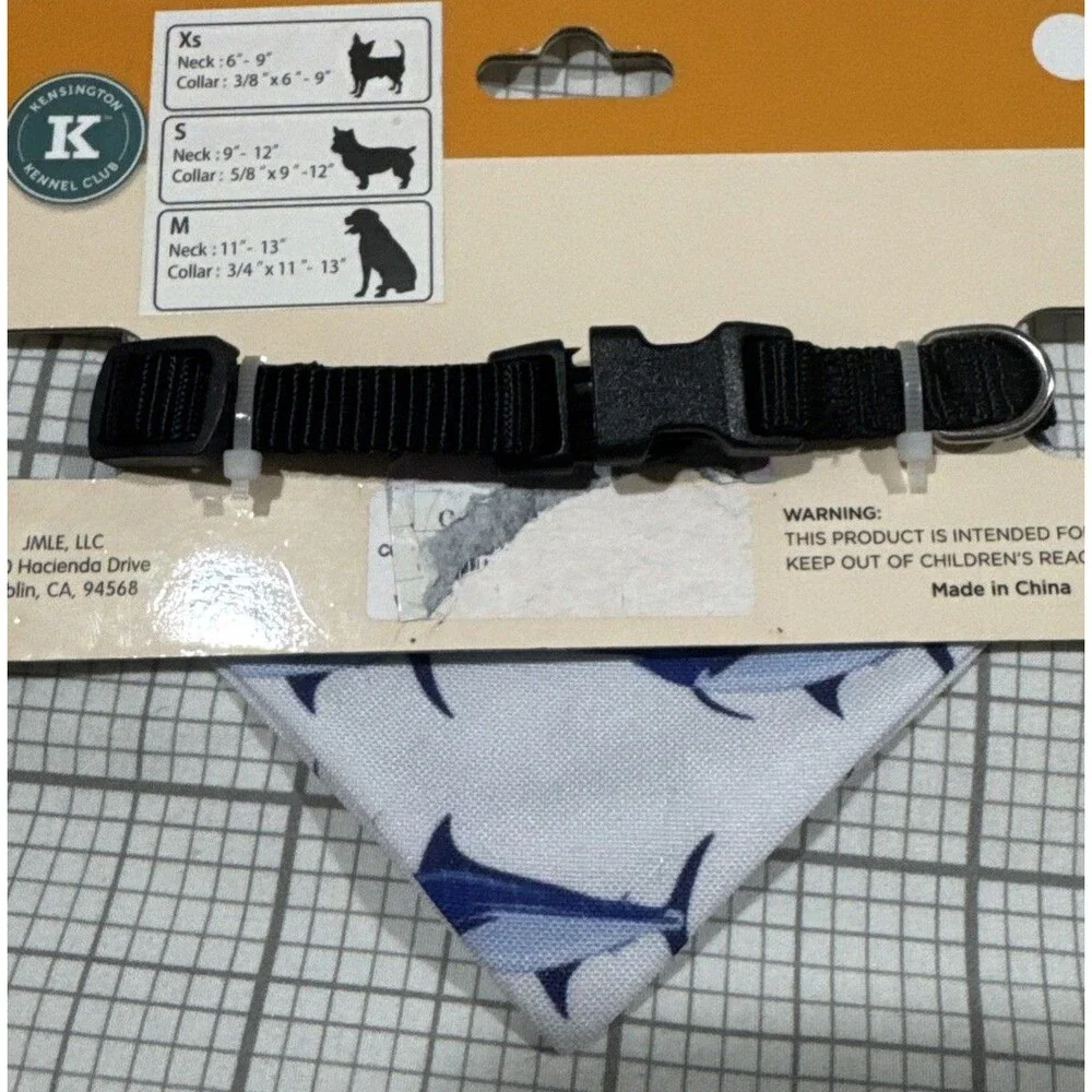 Pet Dog/ Cat Shirt And pet bandanas size XS